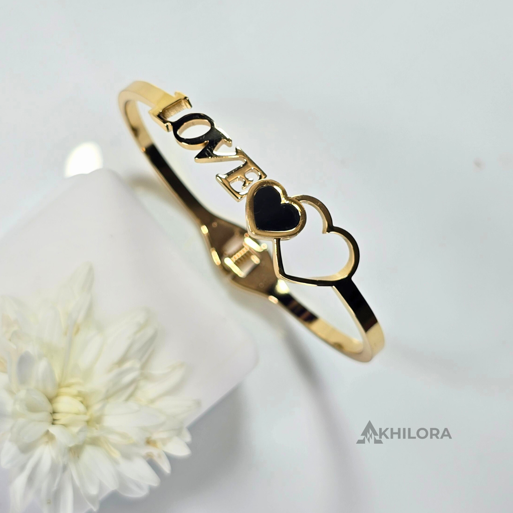 AK00146 - Eternal Love Heart Bangle