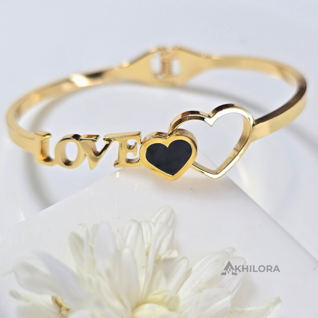 AK00146 - Eternal Love Heart Bangle