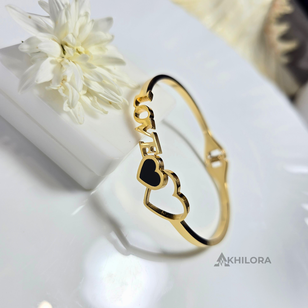 AK00146 - Eternal Love Heart Bangle