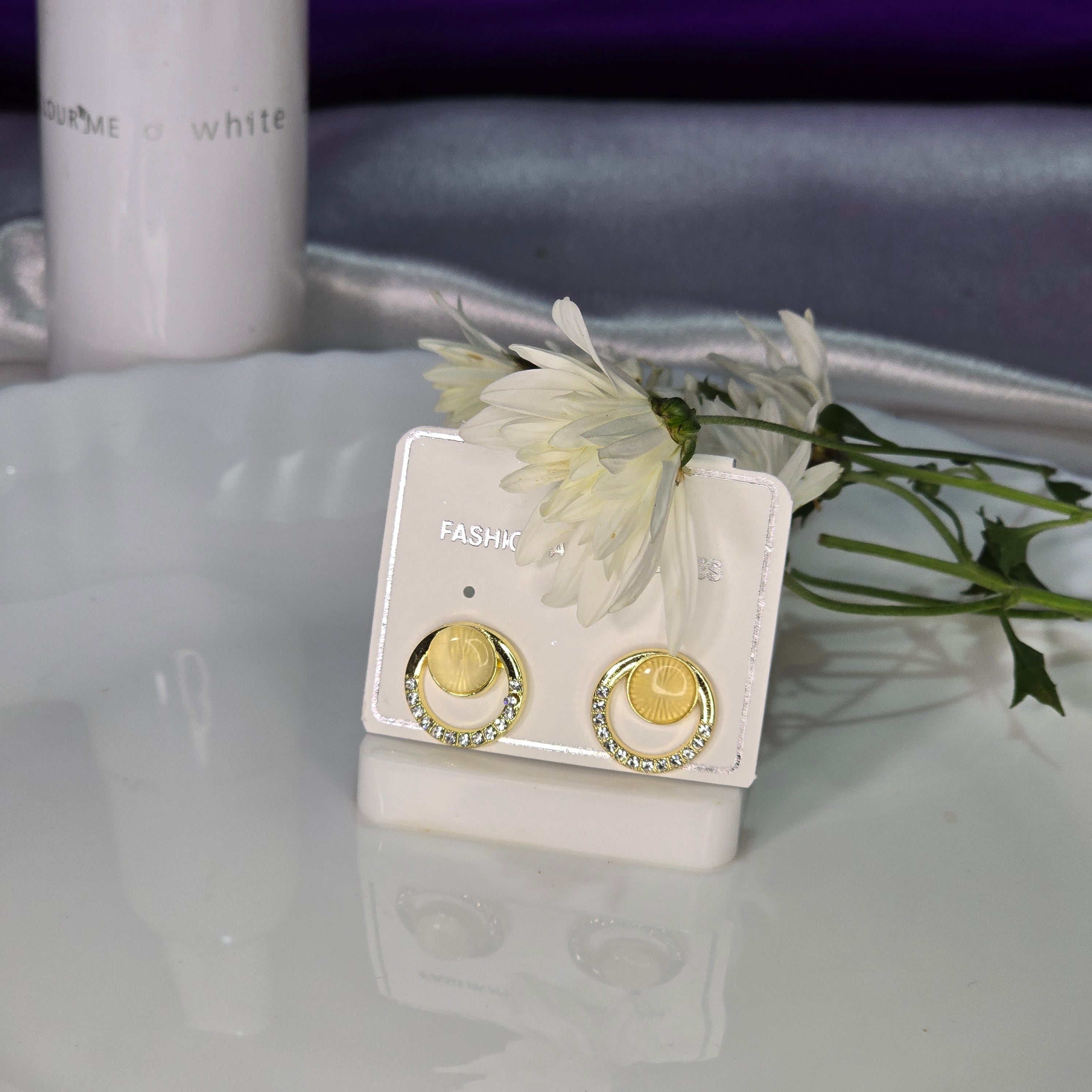AK00053 - Modern Geometric Crystal Stud Earrings