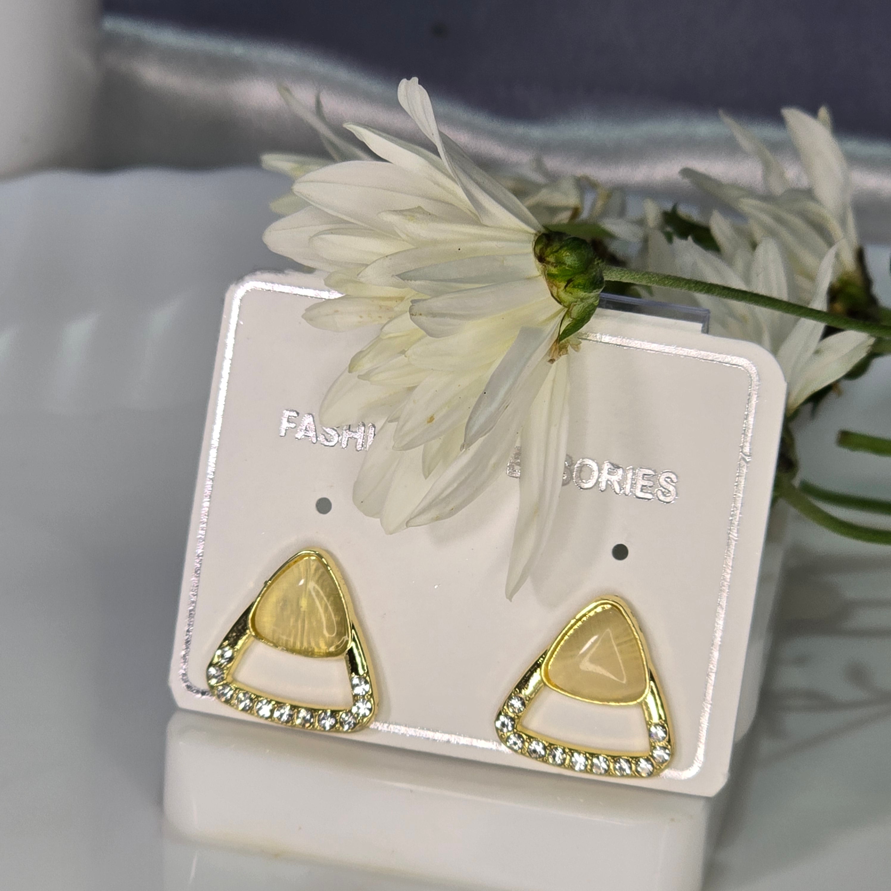 AK00053 - Modern Geometric Crystal Stud Earrings
