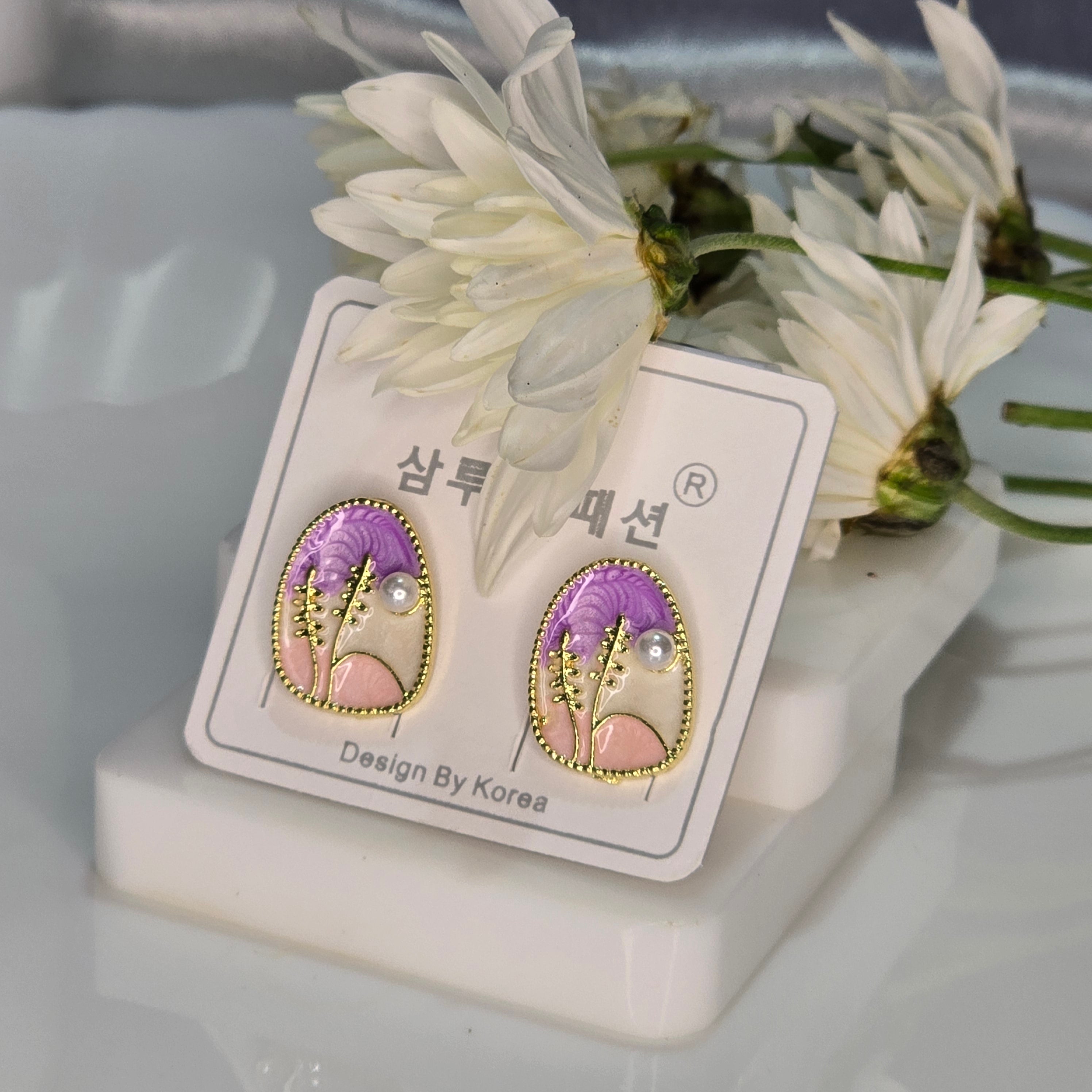 AK00074 - Assorted Landscape Art Pearl Stud Earrings