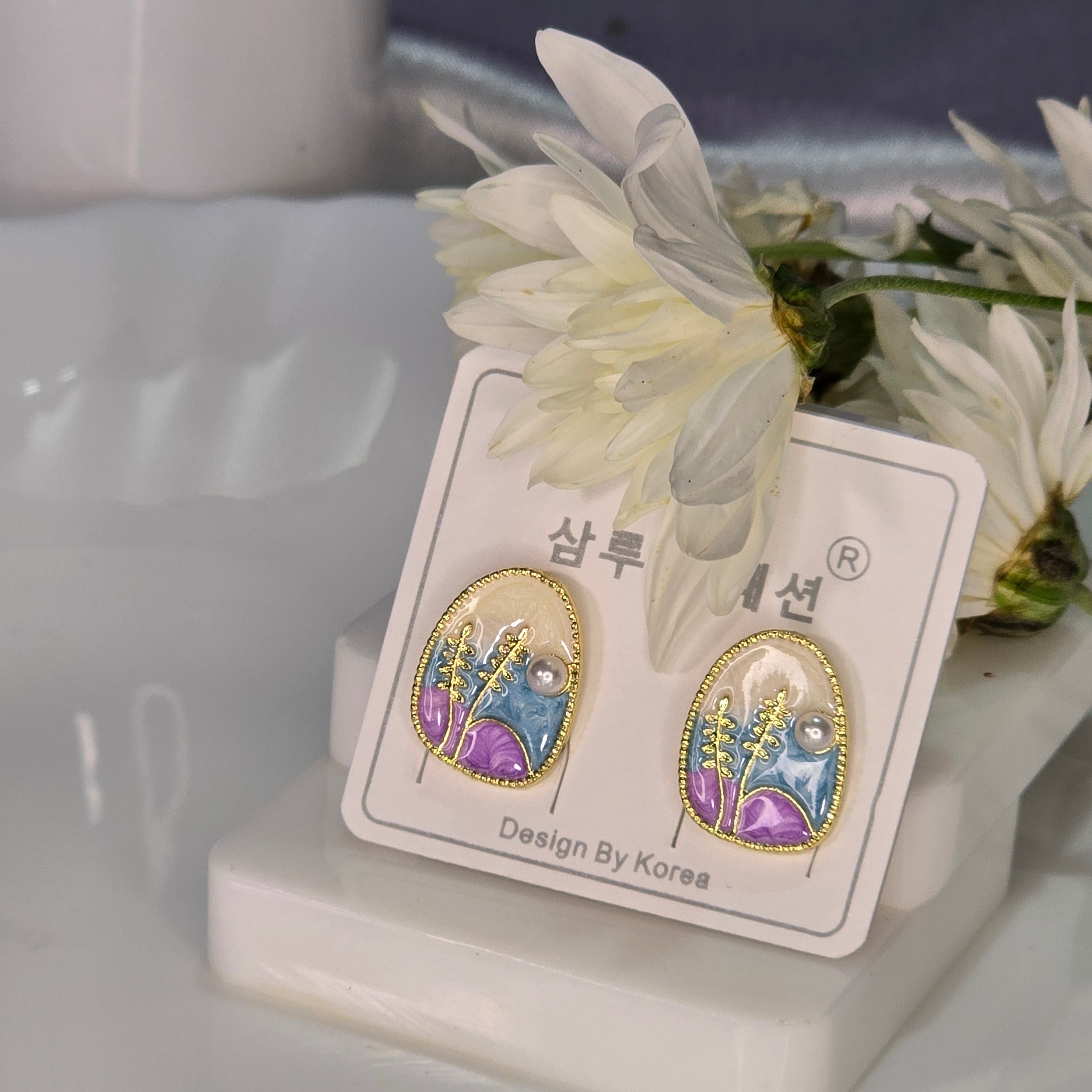 AK00074 - Assorted Landscape Art Pearl Stud Earrings