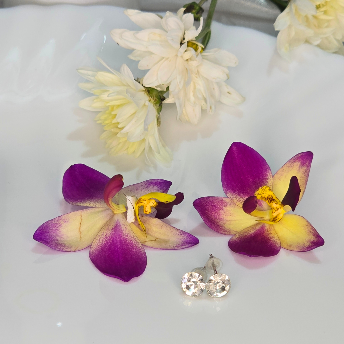 AK00075 - Calendar Collection 12-Pair Stud Earring Set