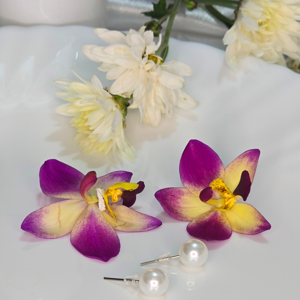 AK00075 - Calendar Collection 12-Pair Stud Earring Set