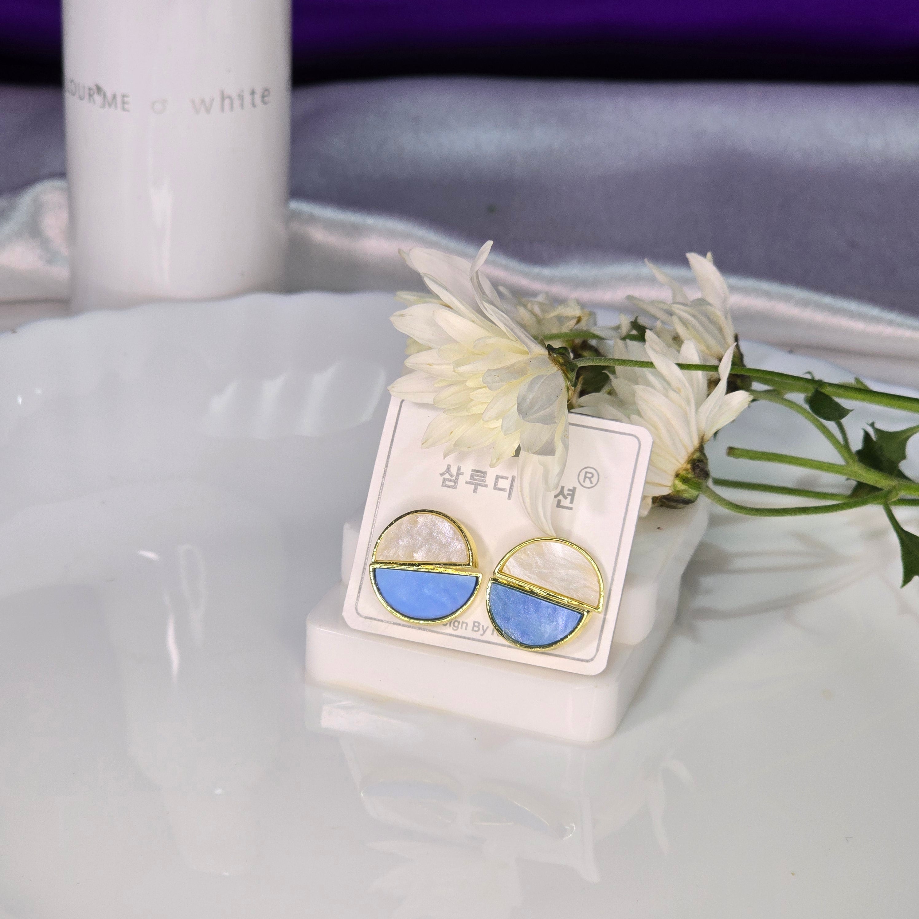 AK00079 - Assorted Geometric Studs