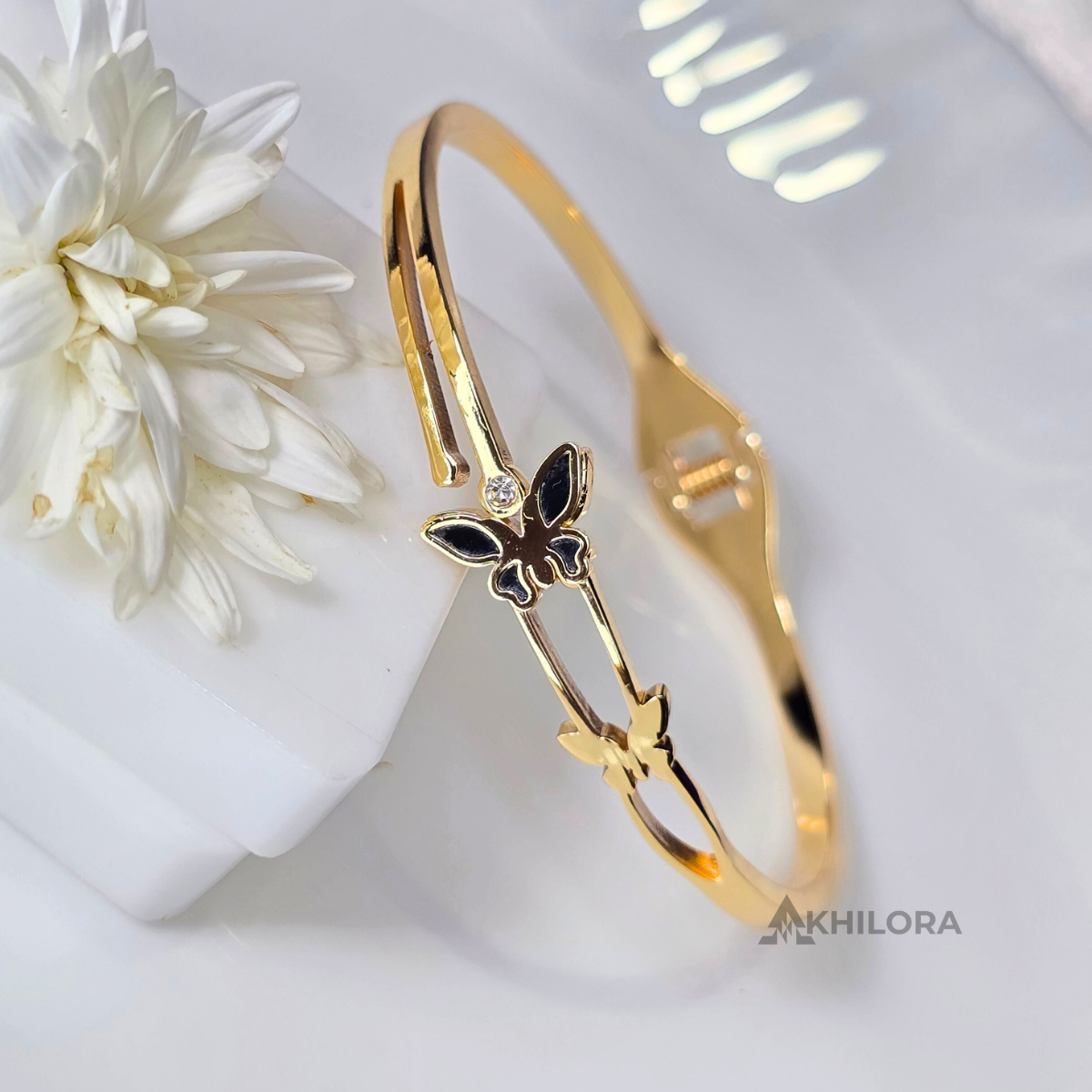 AK00143 - Midnight Flutter CZ Bangle