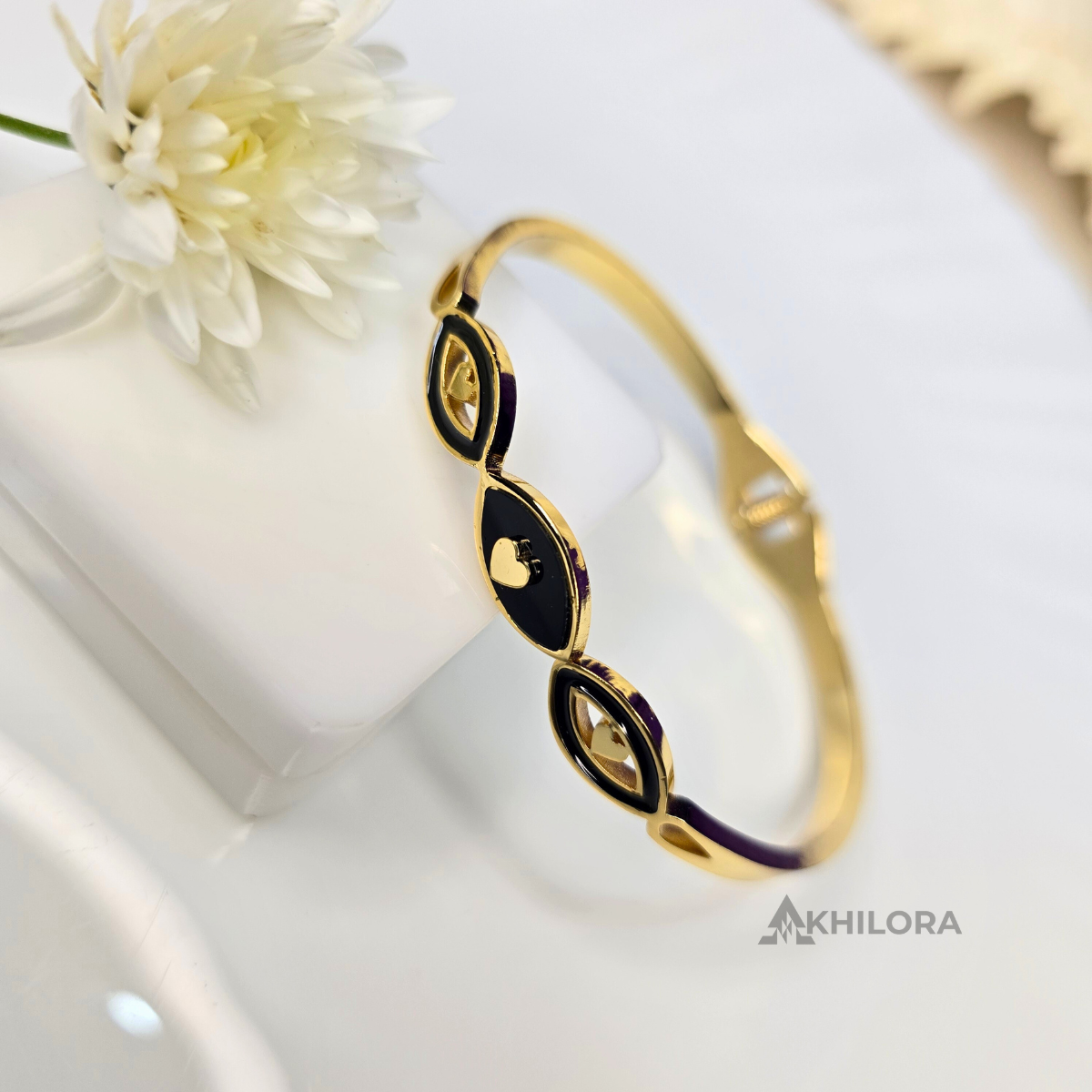 AK00150 - Noir Heart Trio Bangle
