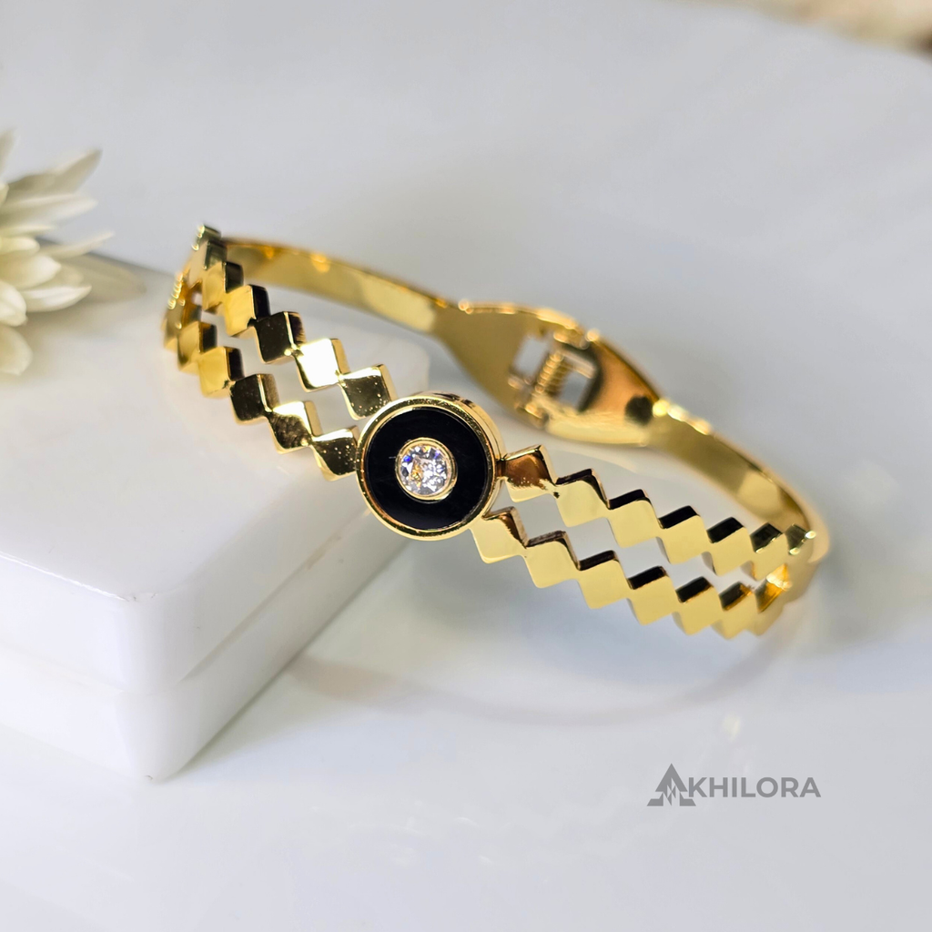 AK00151 - Noir Halo Geometric Bangle