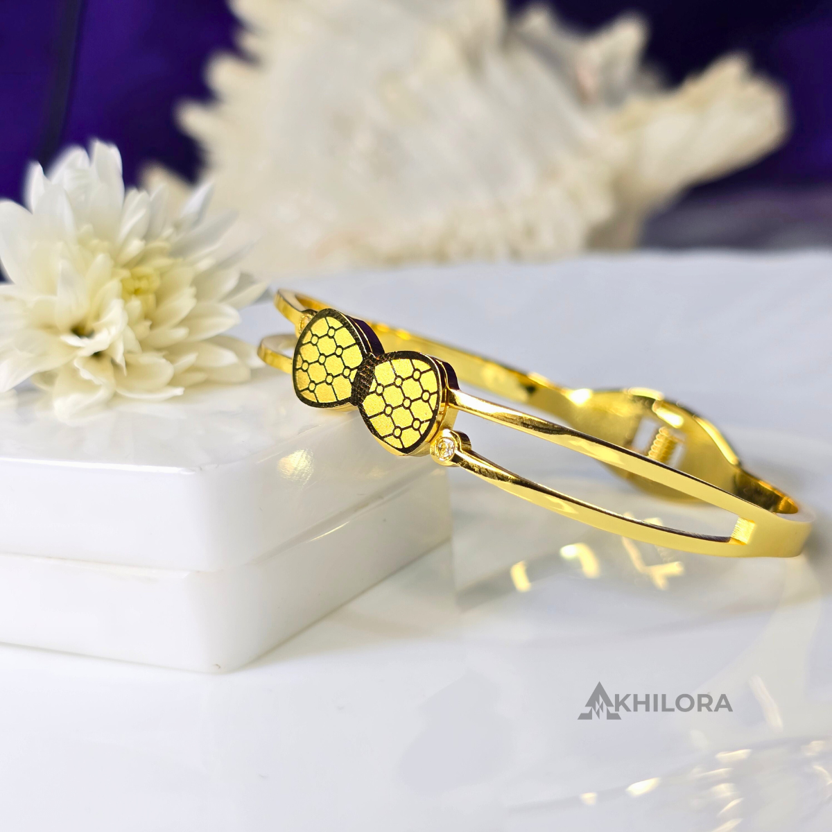AK00153 - Lumina Yellow Honeycomb Bow Bangle – 18K Gold Plated