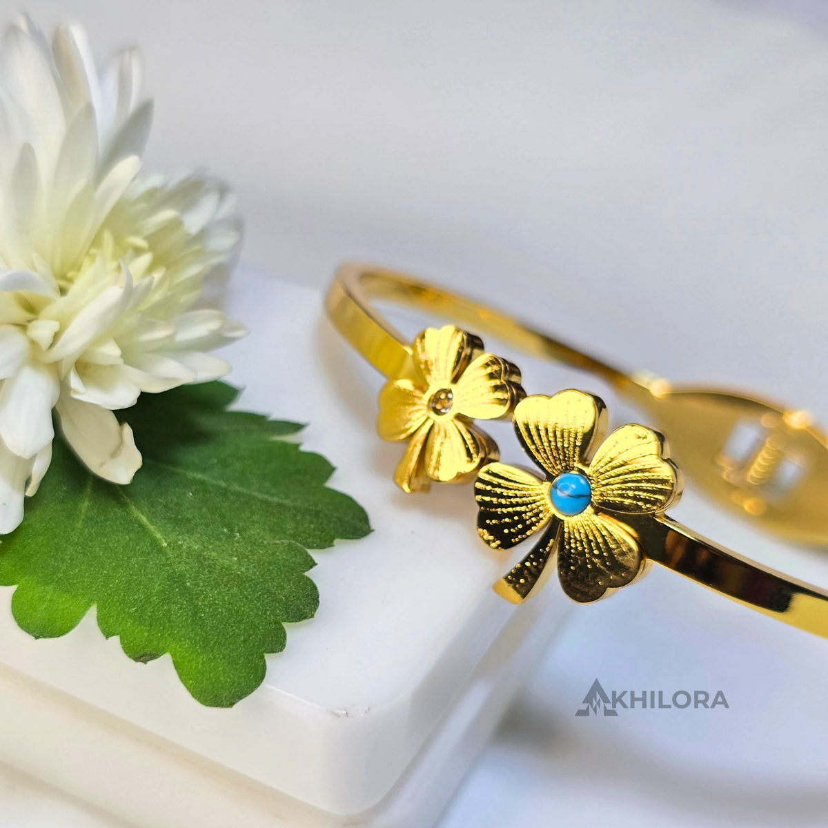 AK00160 - Dual Four-Leaf Clover Gold-Plated Bangle with Turquoise & Crystal