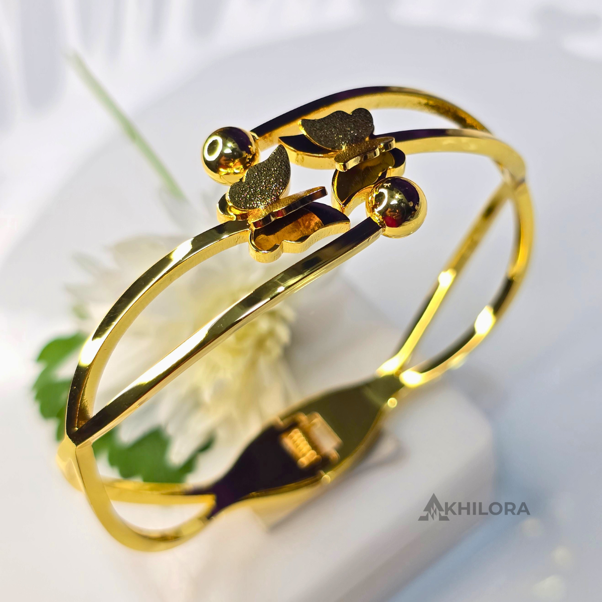 AK00163 - Twin Butterfly Gold-Plated Open-Frame Bangle