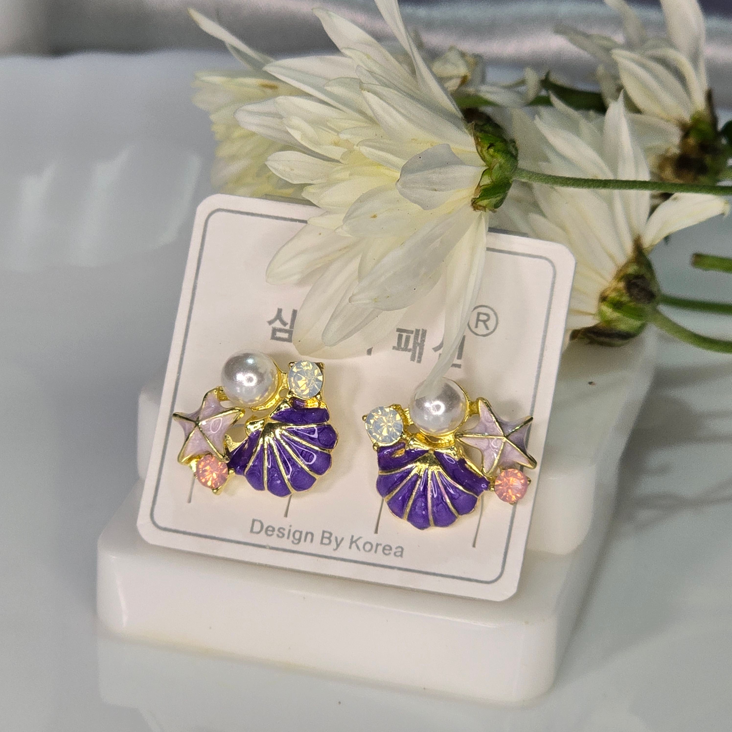 AK00062 - Oceanic Bloom Enamel & Pearl Stud Earrings