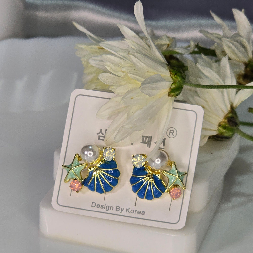 AK00062 - Oceanic Bloom Enamel & Pearl Stud Earrings