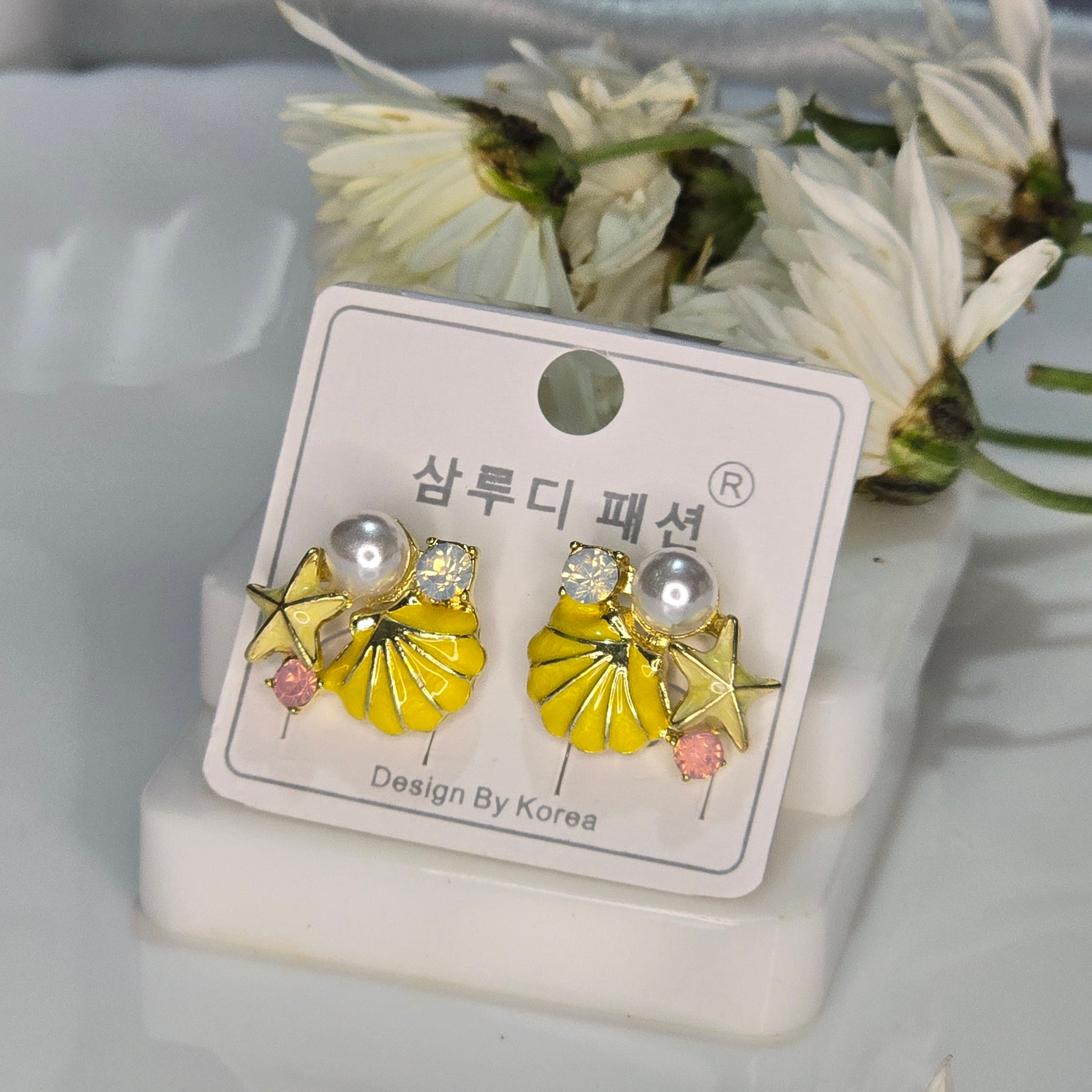 AK00062 - Oceanic Bloom Enamel & Pearl Stud Earrings