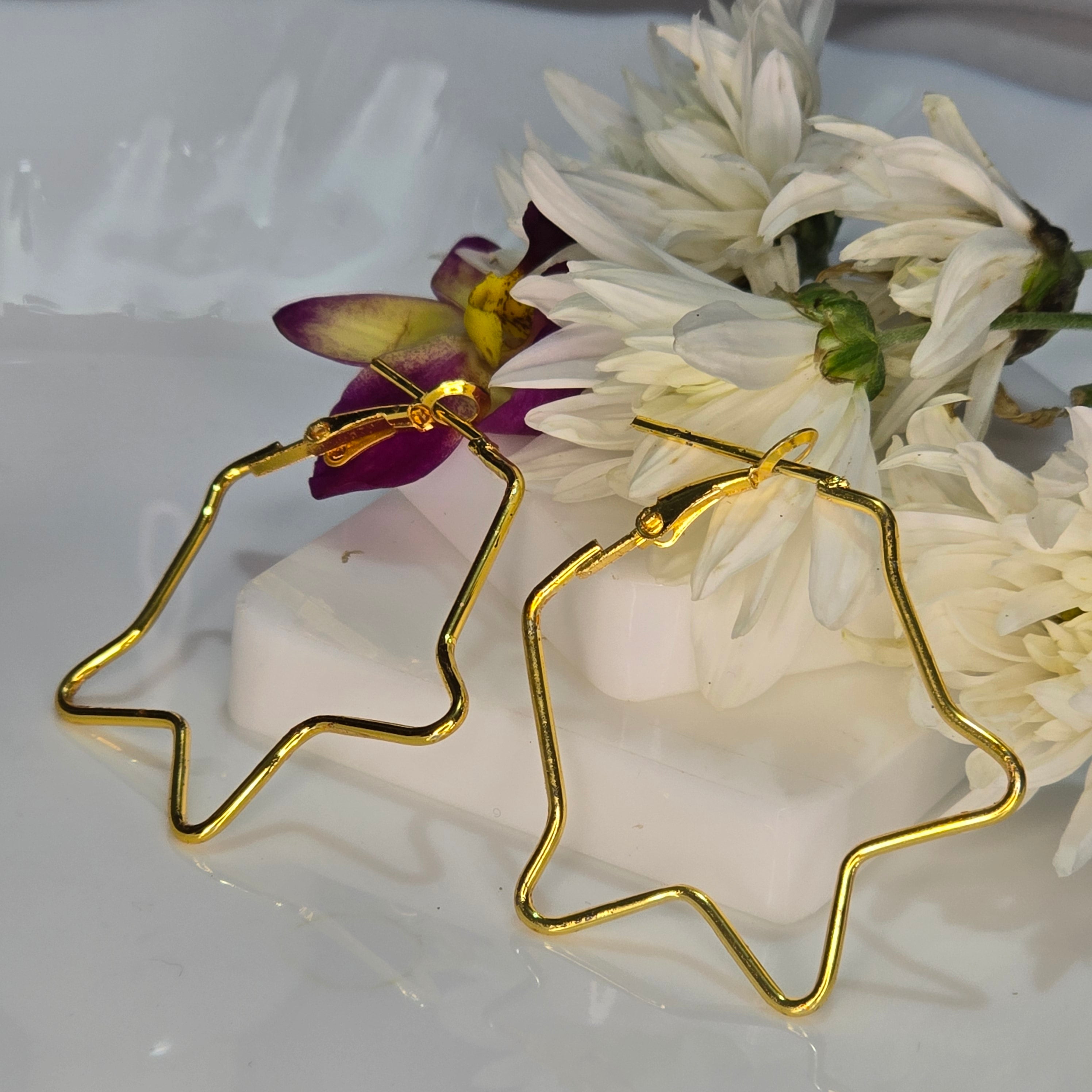 AK00068 - Celestial Star Hoop Earrings – Polished Gold Finish